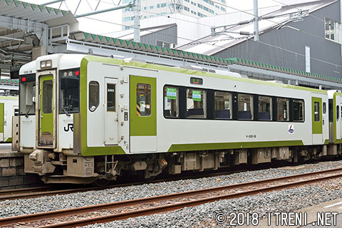 キハ100-19