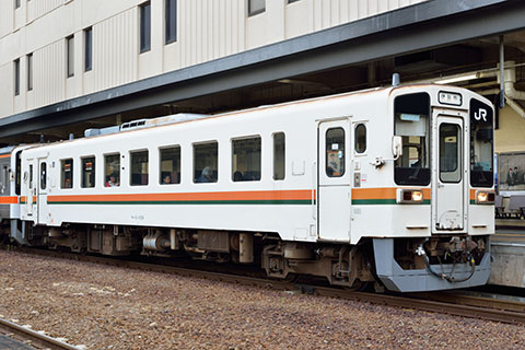 キハ11-109