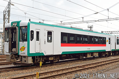 キハ111-220