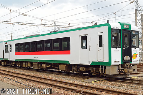 キハ112-220