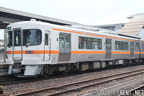 キハ25-1104