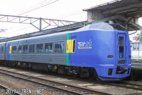 キハ261-102