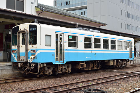 キハ32 12