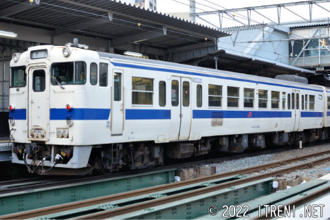 キハ147 104