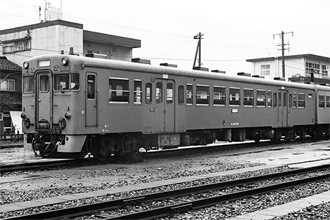 キハ45 518