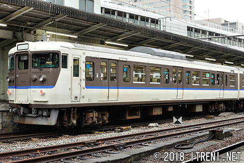 クハ111-2042