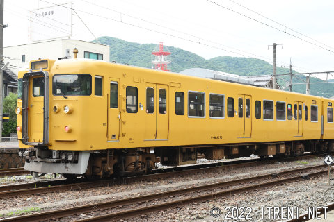 クハ111-2072