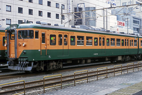 クハ111-713
