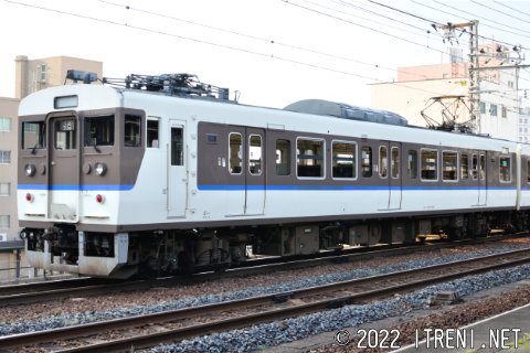 クモハ114-1106