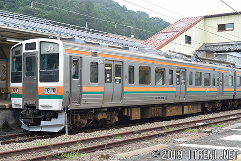 クモハ211-3027