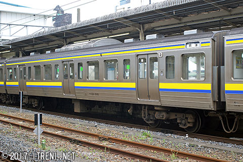 サハ211-3028