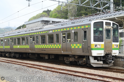 クハ210-3027