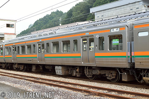 サハ211-3065