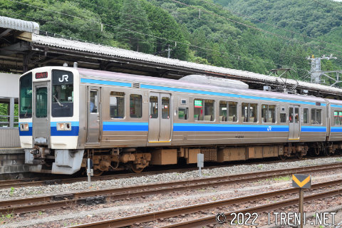 クモハ213-8