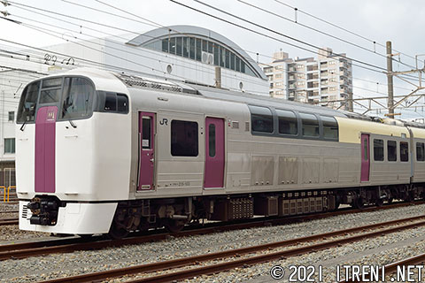 クモハ215-103
