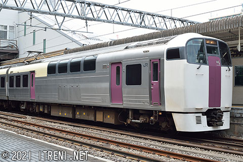 クモハ215-104