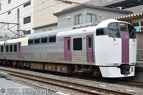 クモハ215-4
