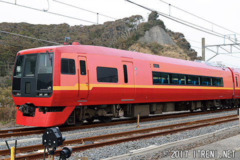 クハ253-1002