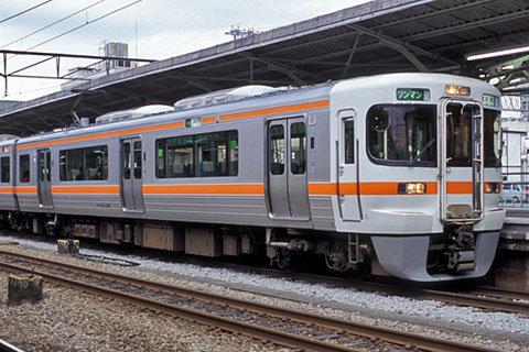 クモハ313-3001