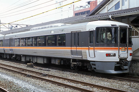 クハ372-13