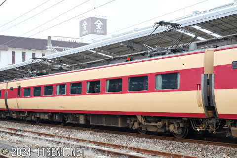 モハ380-71