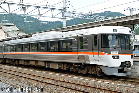 クモハ383-10