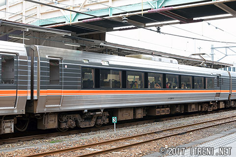 モハ383-1