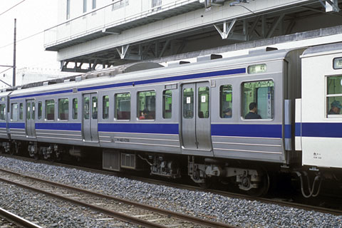 サハ411-1701