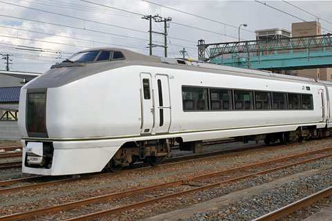 クハ651-109