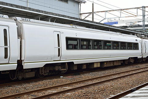 モハ651-8