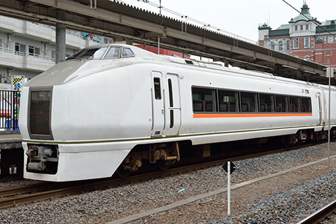 クハ651-1102