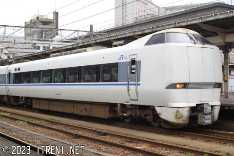 クモハ681-505