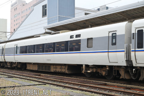 サハ681-306
