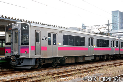 クモハ701-1