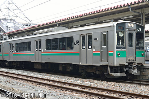 クハ700-106