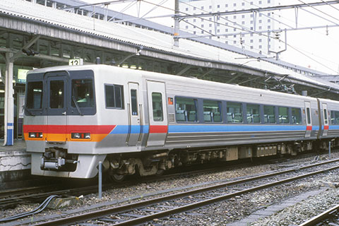 8203