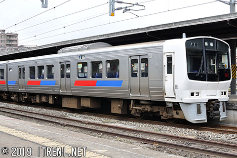 クハ810-7