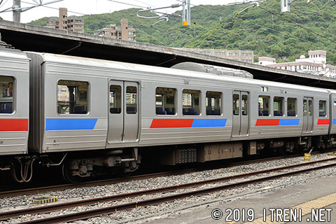 モハ811-106