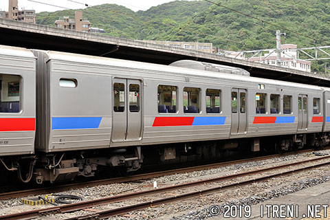 サハ811-202