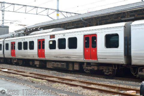 モハ813-1105