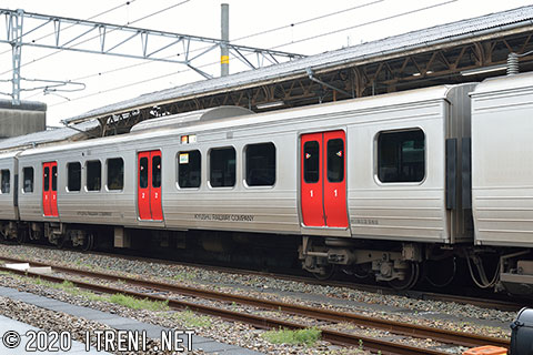 サハ813-302