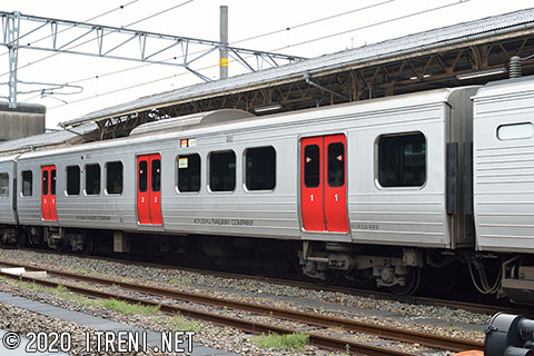 サハ813-406