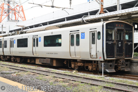 クモハ817-1003