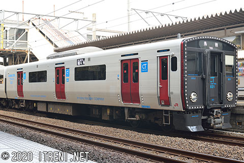 クハ821-2