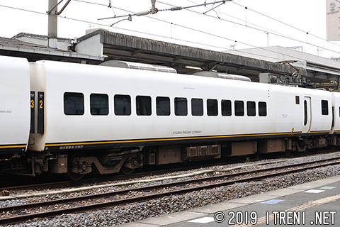 モハ885-7