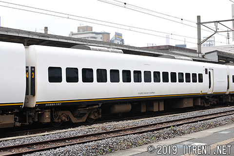 サハ885-107