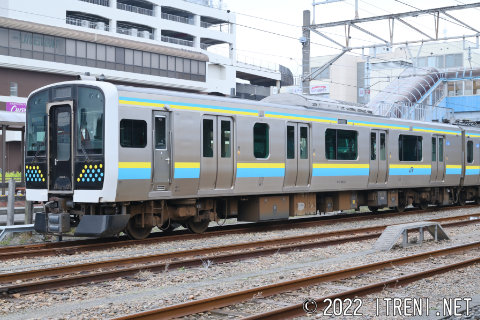 クハE130-3