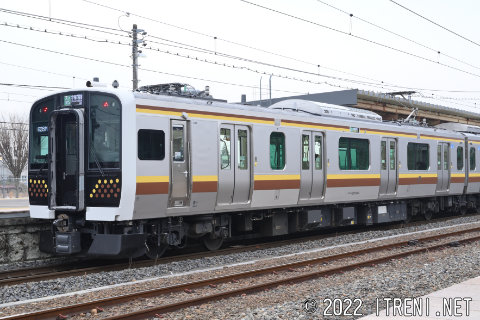 クモハE131-604