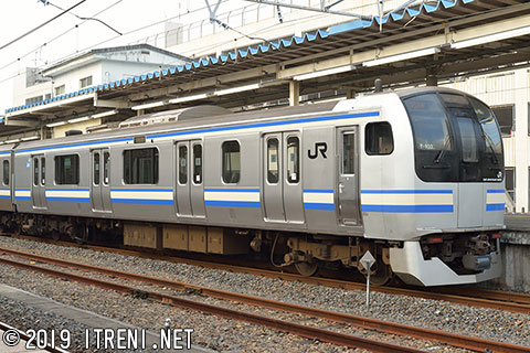 クハE216-1003