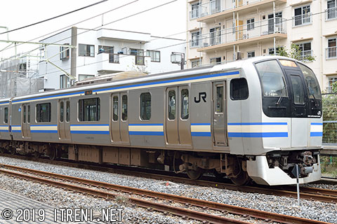 クハE216-2002